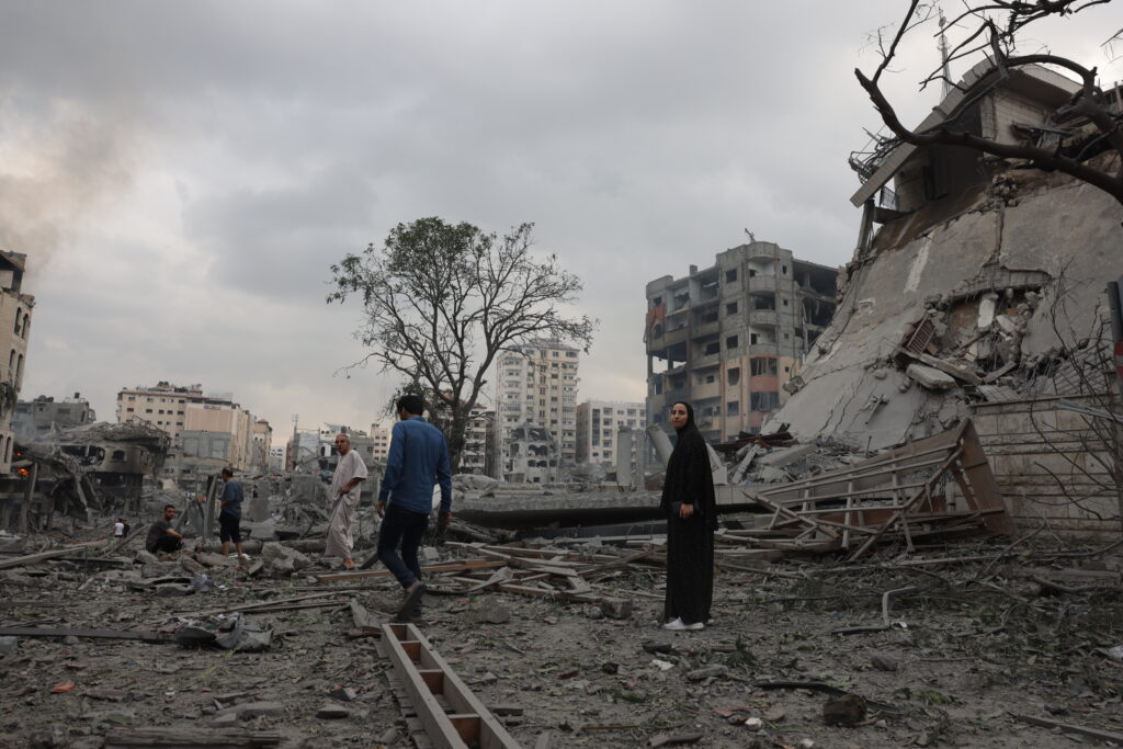 'Nowhere in Gaza is safe' as medical community calls for ceasefire - Featured Image